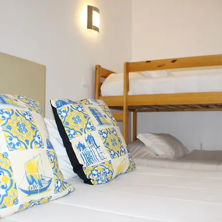 Dear By Hosty 招待所