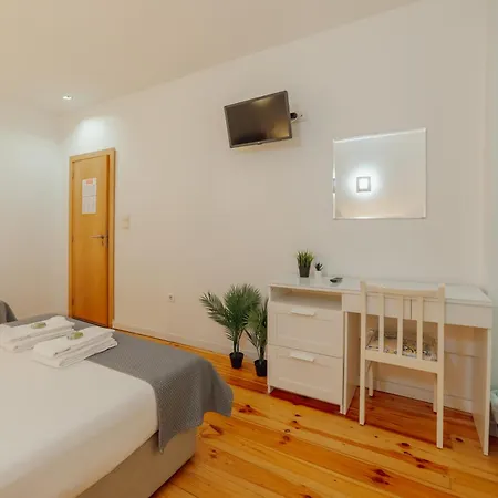 Dear By Hosty 3* Porto